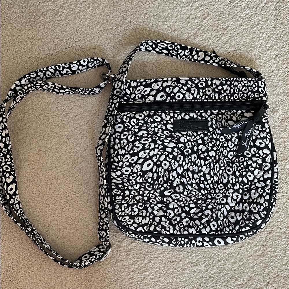 Vera Bradley Crossbody, EUC